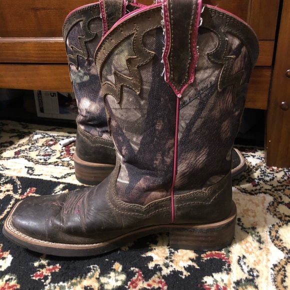 Women’s ariat boots - Picture 5 of 8